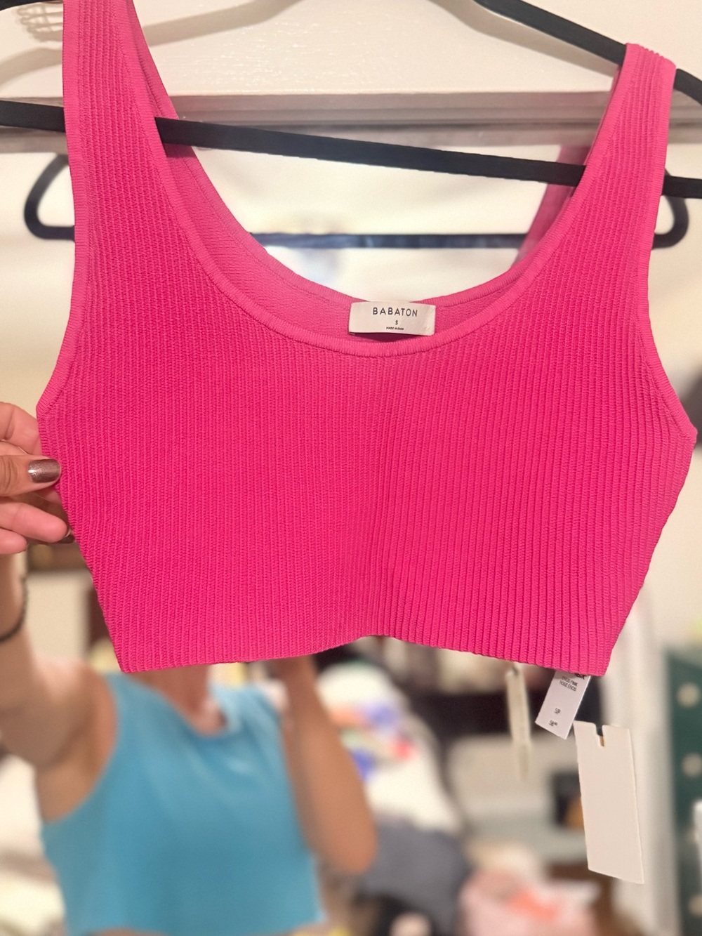 Babaton Bright Pink Ribbed Crop Tank